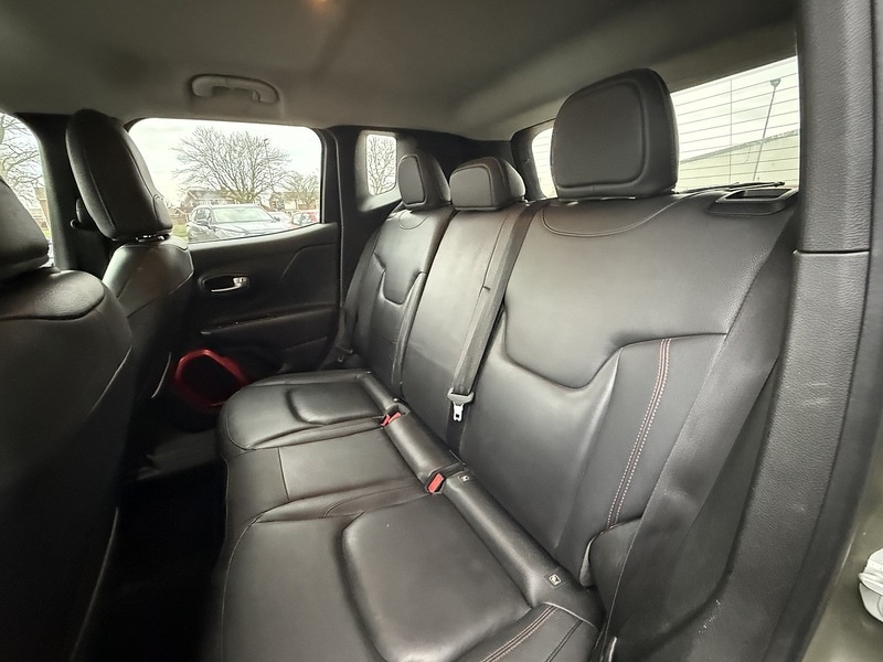 Used Jeep Renegade 2019 for sale - 77716165: Photo 14