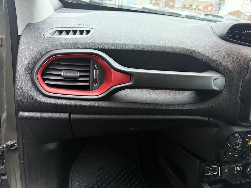 Used Jeep Renegade 2019 for sale - 77716165: Photo 38