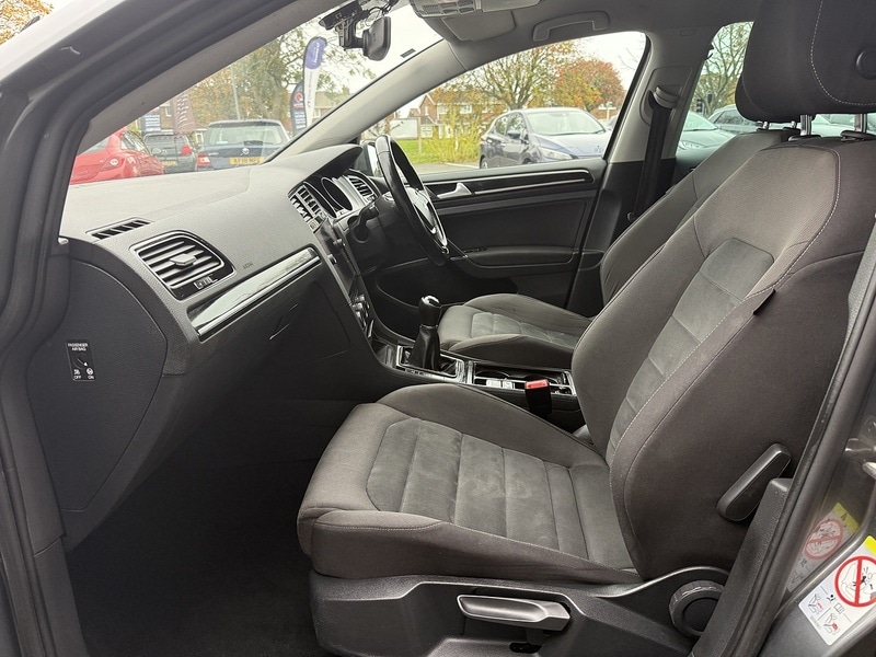 Used Volkswagen Golf 2019 for sale - 77264099: Photo 44