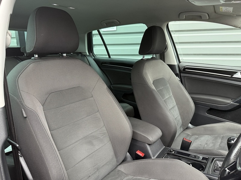 Used Volkswagen Golf 2019 for sale - 77264099: Photo 60