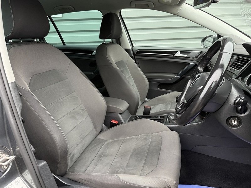 Used Volkswagen Golf 2019 for sale - 76627014: Photo 48