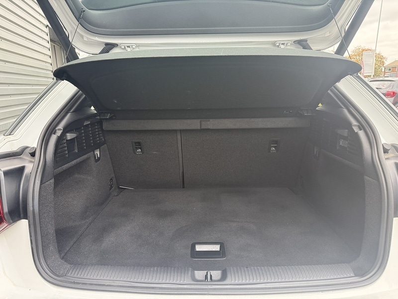 Used Audi Q2 2018 for sale - 76627018: Photo 46