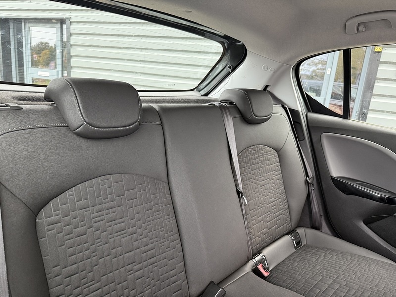 Used Vauxhall Corsa 2017 for sale - 77250936: Photo 54