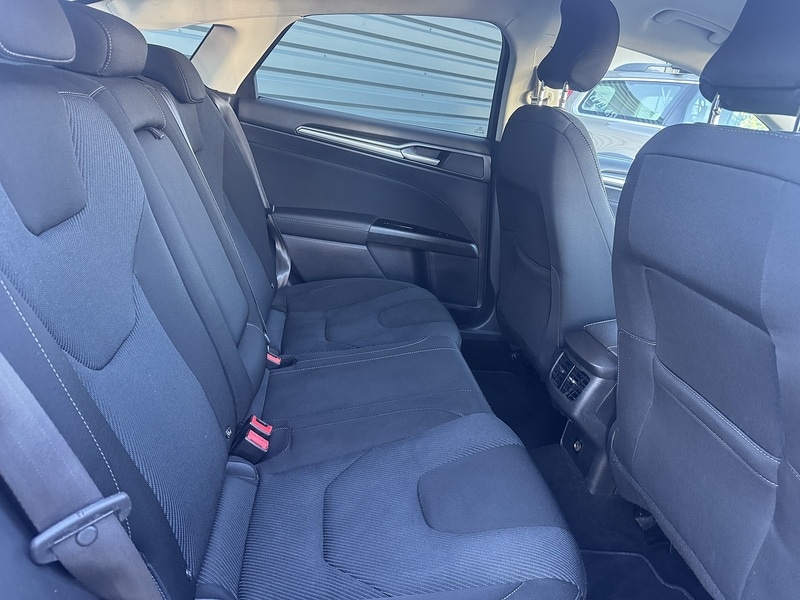 Used Ford Mondeo 2016 for sale - 76627029: Photo 23