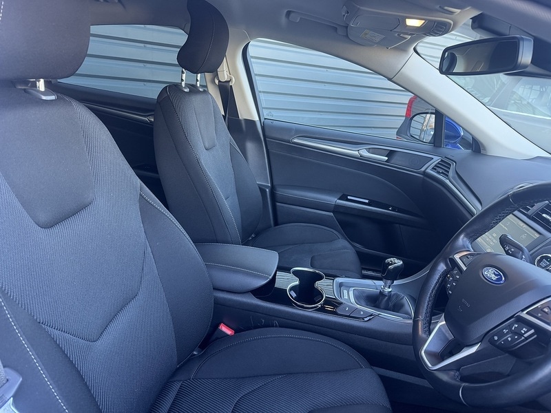 Used Ford Mondeo 2016 for sale - 76627029: Photo 5