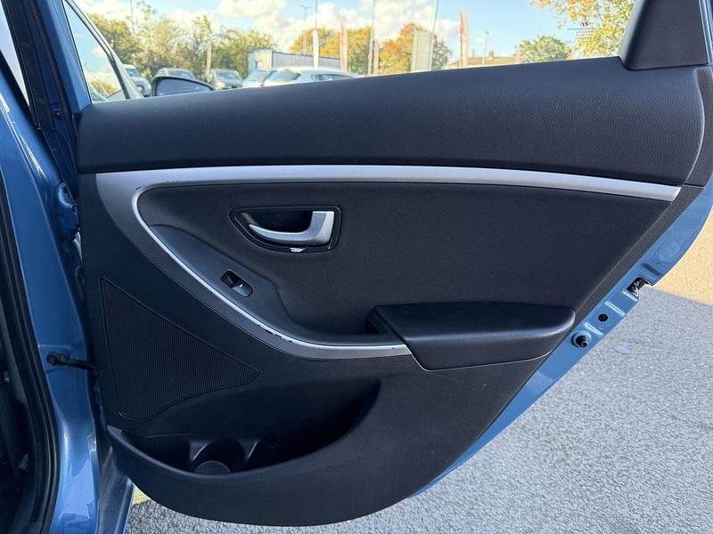 Used Hyundai i30 2014 for sale - 76627012: Photo 11