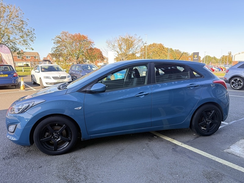 Used Hyundai i30 2014 for sale - 76627012: Photo 32