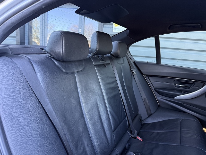 Used BMW 3 Series 2018 for sale - 77461191: Photo 44