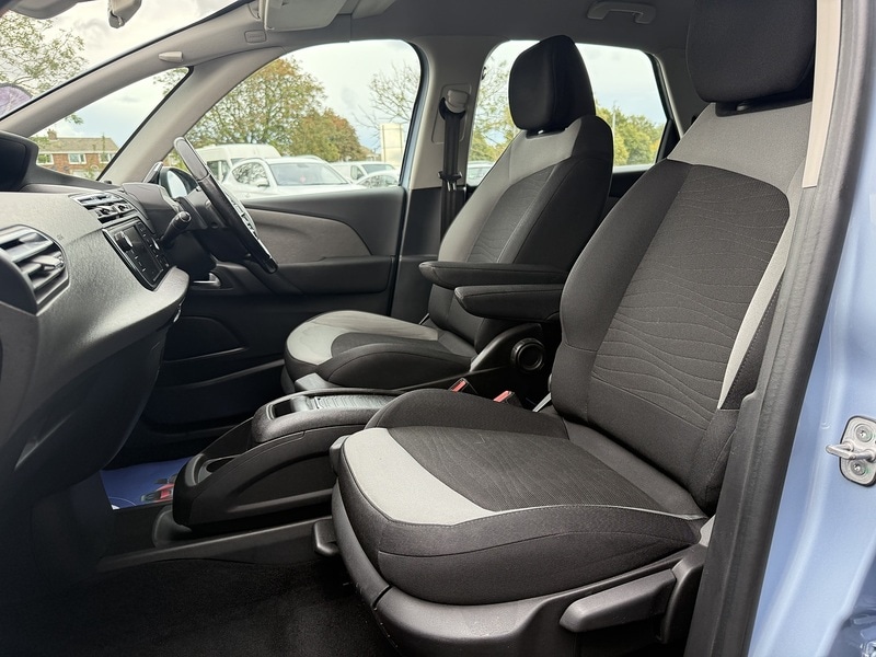 Used Citroen C4 Picasso 2015 for sale - 76627005: Photo 11