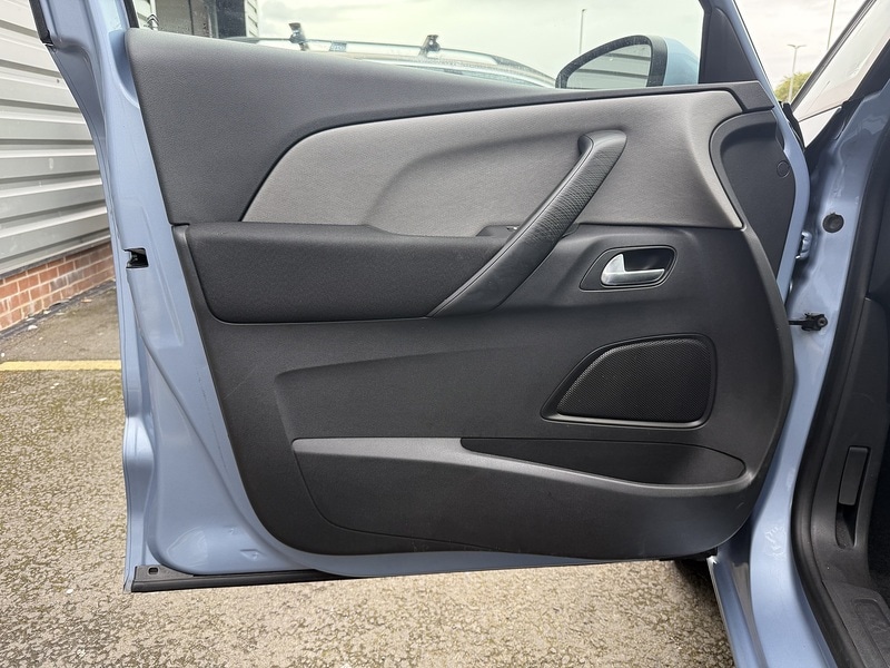 Used Citroen C4 Picasso 2015 for sale - 76627005: Photo 12