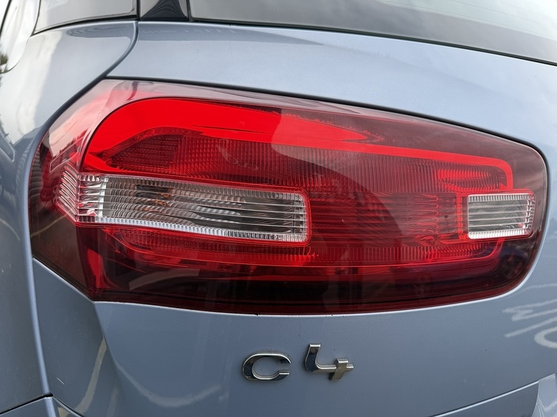 Used Citroen C4 Picasso 2015 for sale - 76627005: Photo 44