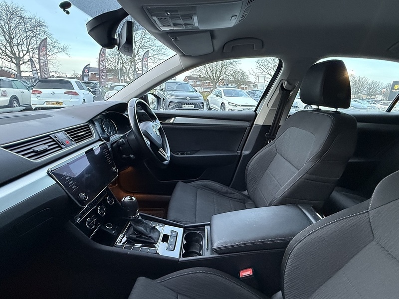 Used Skoda Superb 2017 for sale - 77118243: Photo 6