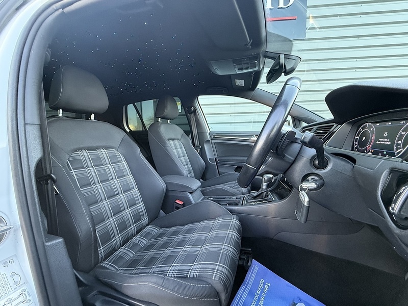 Used Volkswagen Golf for sale - 76946761: Photo 6