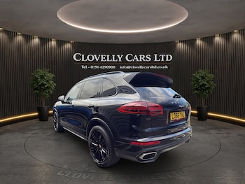 Used Porsche Cayenne 2016 for sale - 79435051: Photo