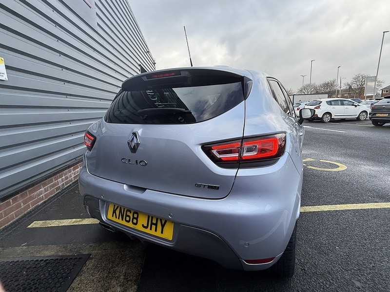 Used Renault Clio 2018 for sale - 77392610: Photo 18