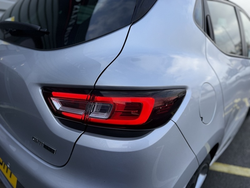 Used Renault Clio 2018 for sale - 77392610: Photo 60