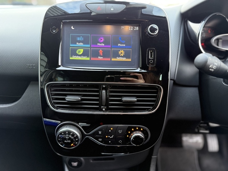 Used Renault Clio 2018 for sale - 77392610: Photo 66