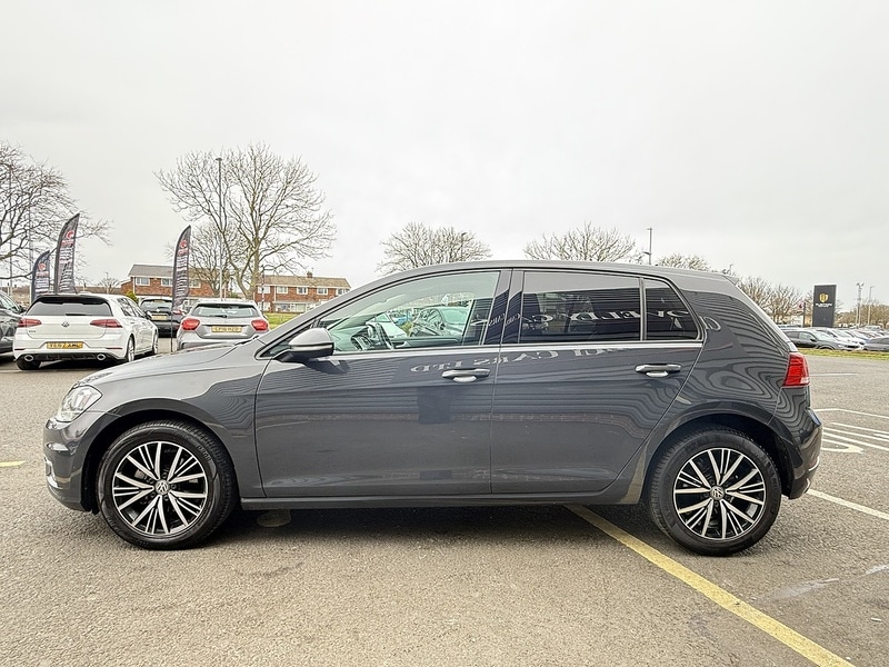 Used Volkswagen Golf 2018 for sale - 77984917: Photo 7