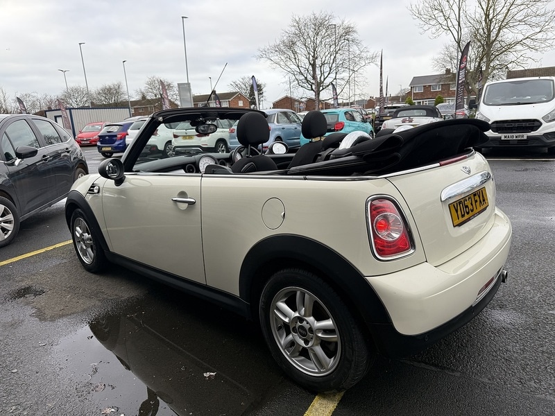 Used MINI Convertible 2013 for sale - 77240705: Photo 13
