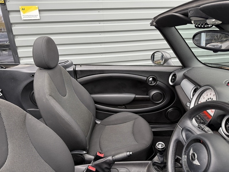 Used MINI Convertible 2013 for sale - 77240705: Photo 35