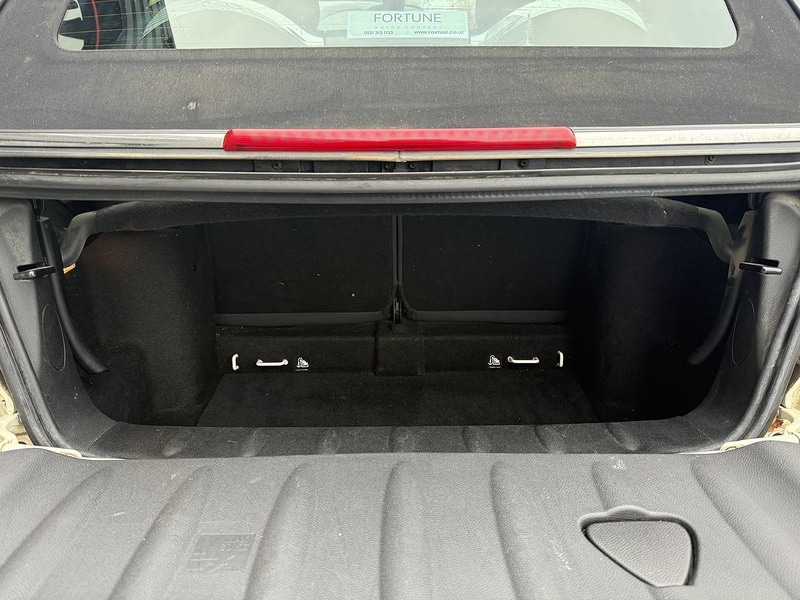 Used MINI Convertible 2013 for sale - 77240705: Photo 64