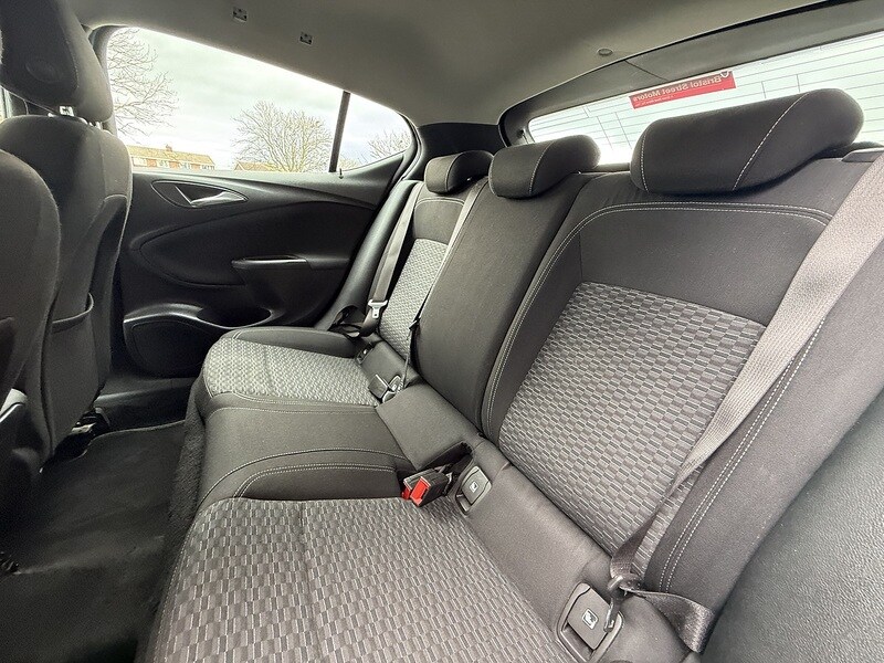 Used Vauxhall Astra 2018 for sale - 77236865: Photo 18