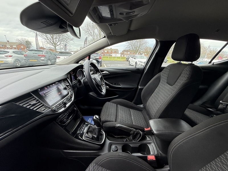Used Vauxhall Astra 2018 for sale - 77236865: Photo 6