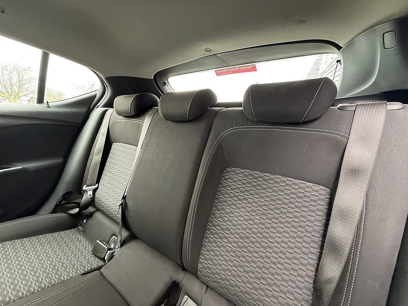 Used Vauxhall Astra 2018 for sale - 77236865: Photo 64