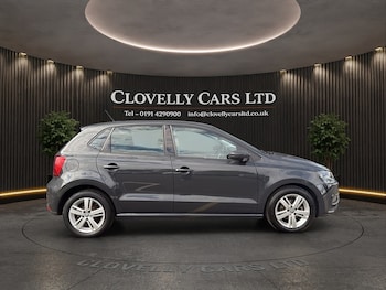 Used Volkswagen Polo 2017 for sale - 79082476: Photo