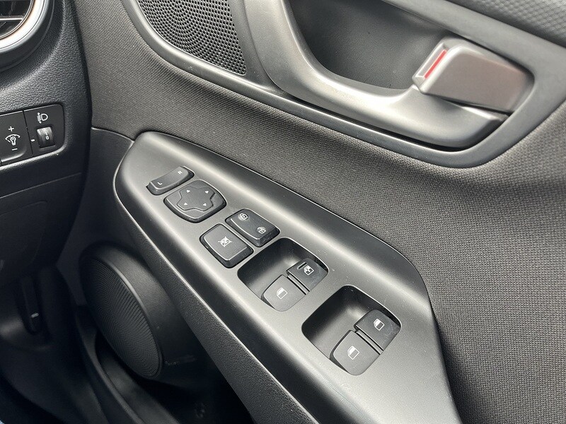 Used Hyundai KONA 2020 for sale - 76863569: Photo 56