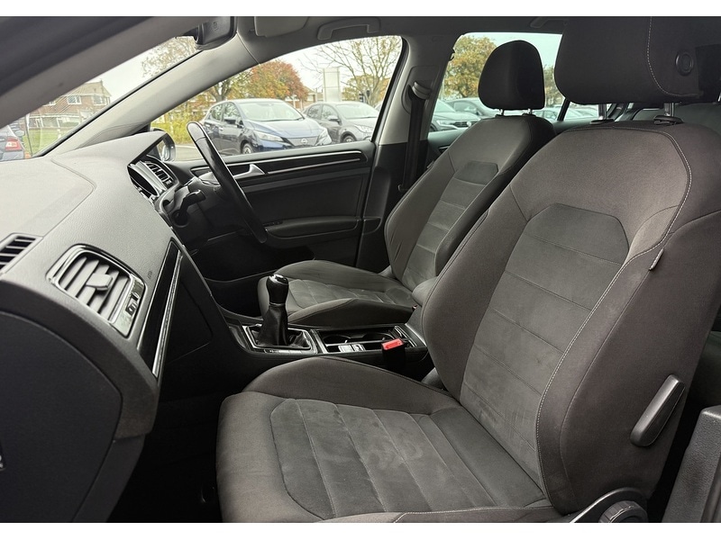 Used Volkswagen Golf 2019 for sale - 77920916: Photo 39