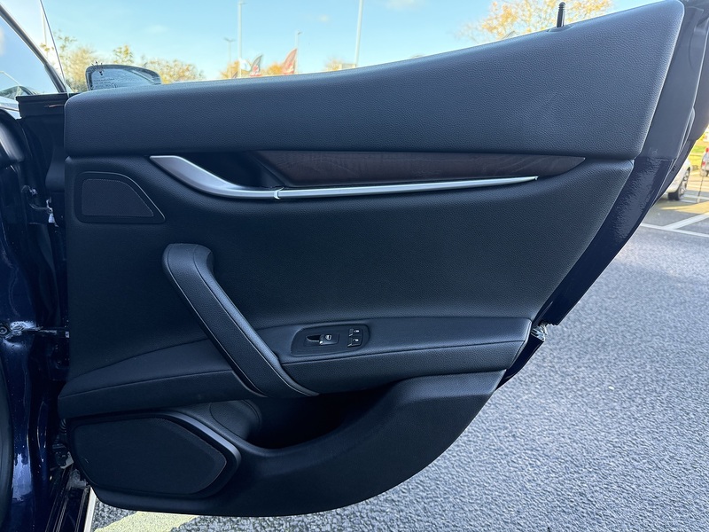 Used Maserati Ghibli 2016 for sale - 76627022: Photo 28