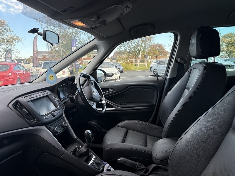 Used Vauxhall Zafira 2018 for sale - 76627019: Photo 37