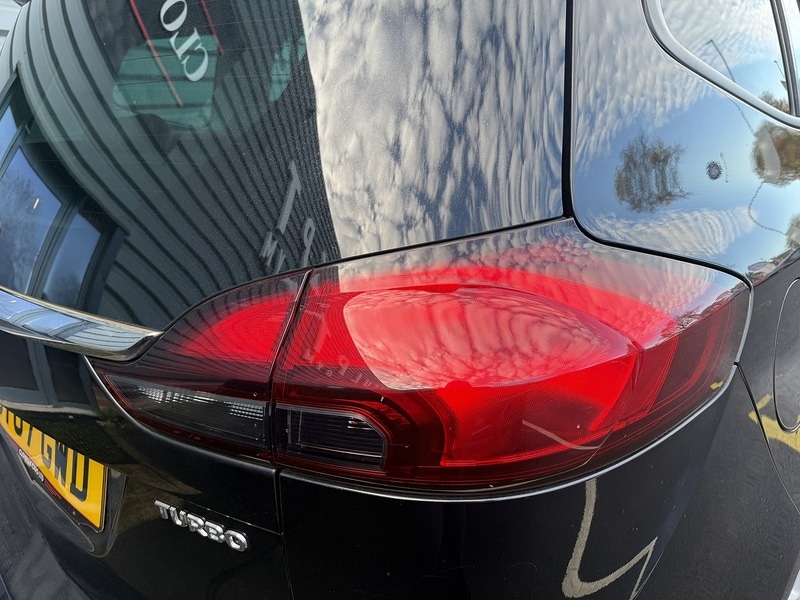 Used Vauxhall Zafira 2018 for sale - 76627019: Photo 52