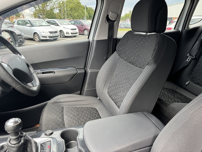 Used Peugeot 3008 2016 for sale - 76626992: Photo 32