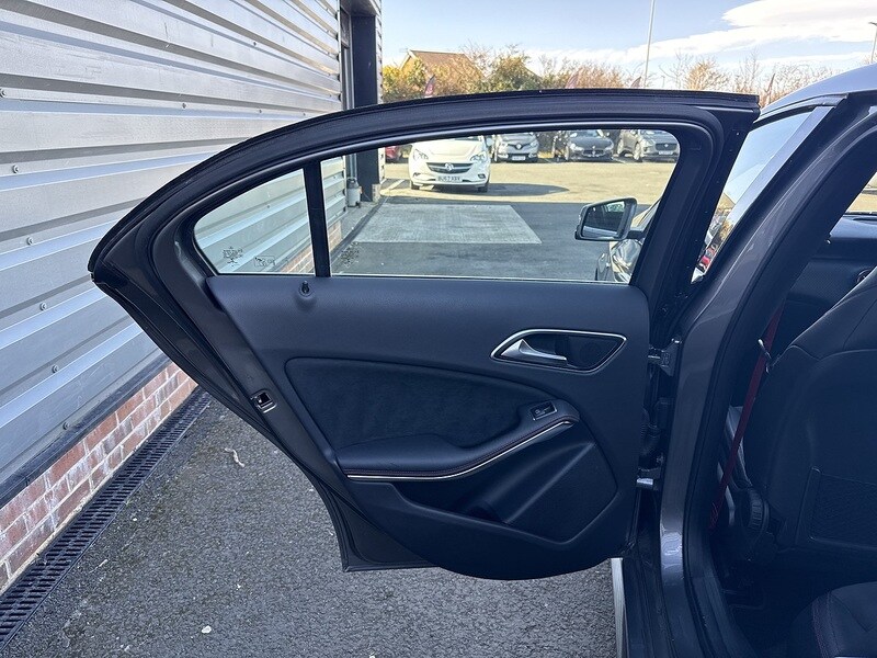 Used Mercedes-Benz A-Class 2016 for sale - 77902512: Photo 17