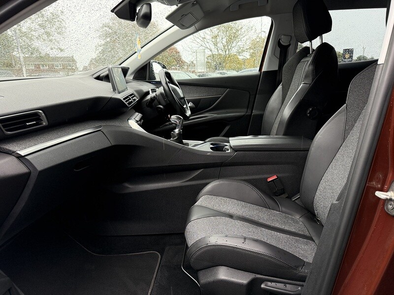 Used Peugeot 3008 2018 for sale - 76627010: Photo 13