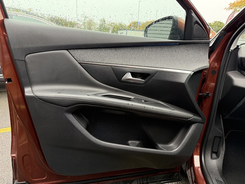 Used Peugeot 3008 2018 for sale - 76627010: Photo 16