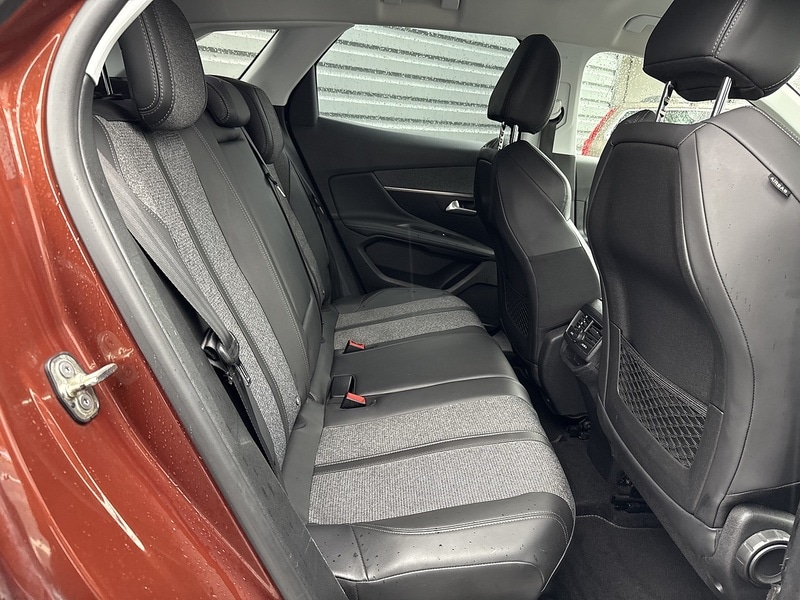 Used Peugeot 3008 2018 for sale - 76627010: Photo 21