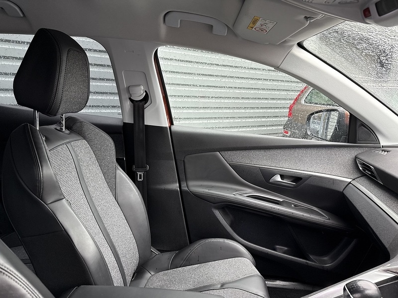 Used Peugeot 3008 2018 for sale - 76627010: Photo 62