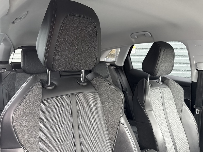 Used Peugeot 3008 2018 for sale - 76627010: Photo 66