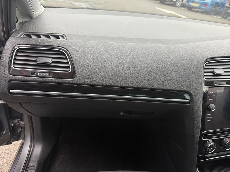 Used Volkswagen Golf 2019 for sale - 77579516: Photo 34