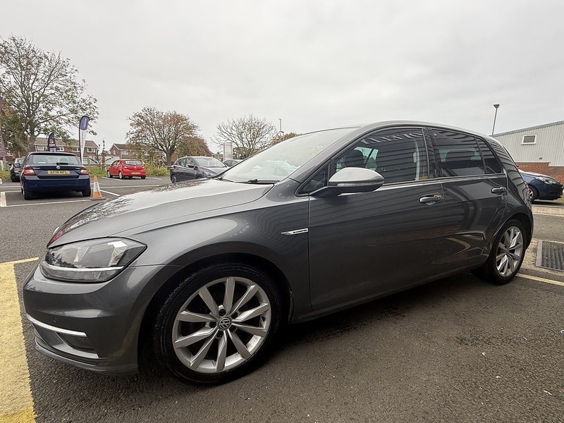 Used Volkswagen Golf 2019 for sale - 77579516: Photo 40