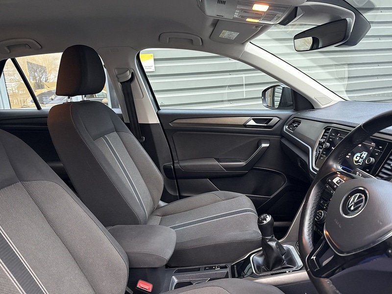 Used Volkswagen T-Roc 2021 for sale - 77149313: Photo 11