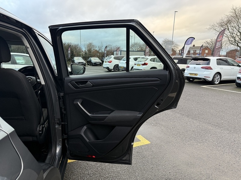 Used Volkswagen T-Roc 2021 for sale - 77149313: Photo 19