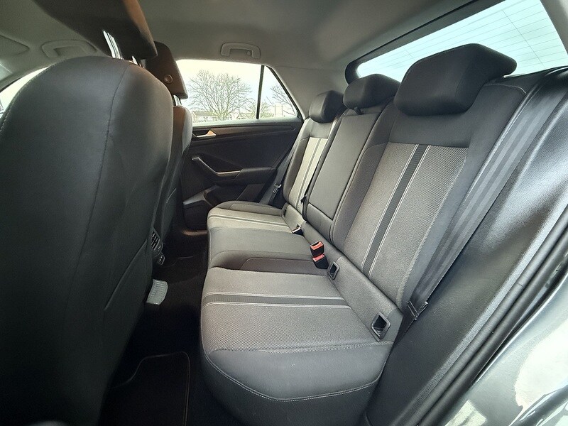 Used Volkswagen T-Roc 2021 for sale - 77149313: Photo 30