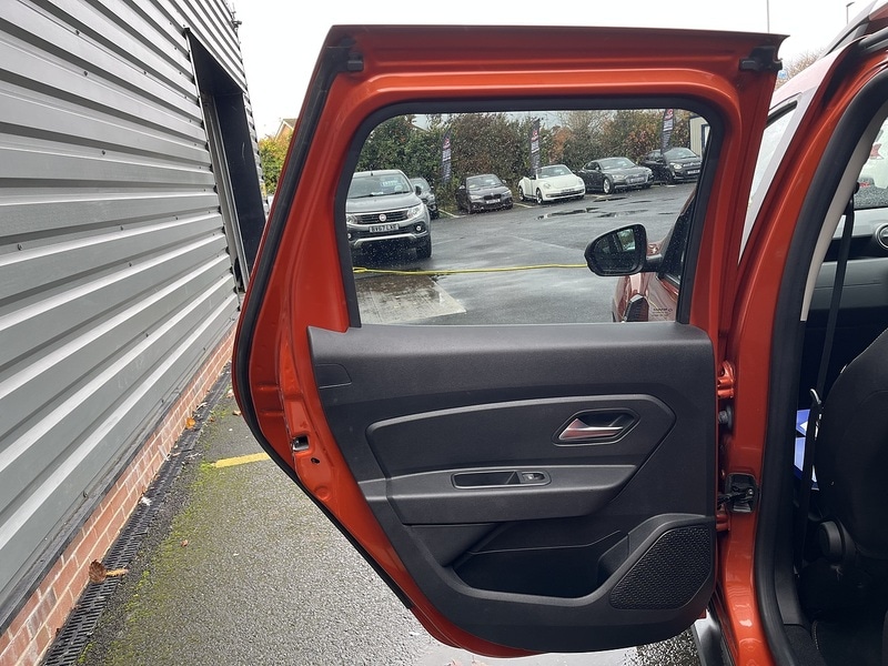 Used Dacia Duster 2022 for sale - 76627031: Photo 10