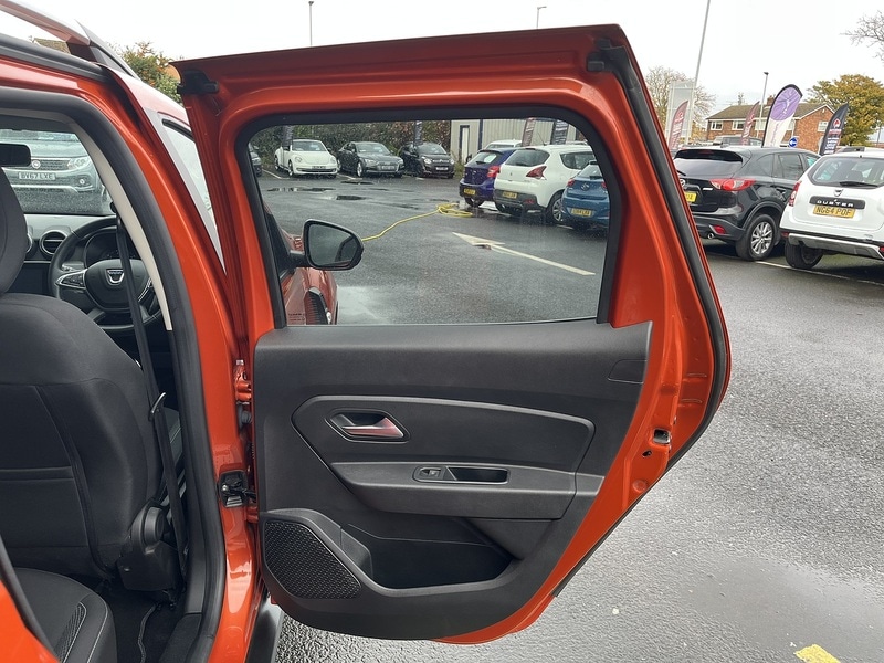 Used Dacia Duster 2022 for sale - 76627031: Photo 13