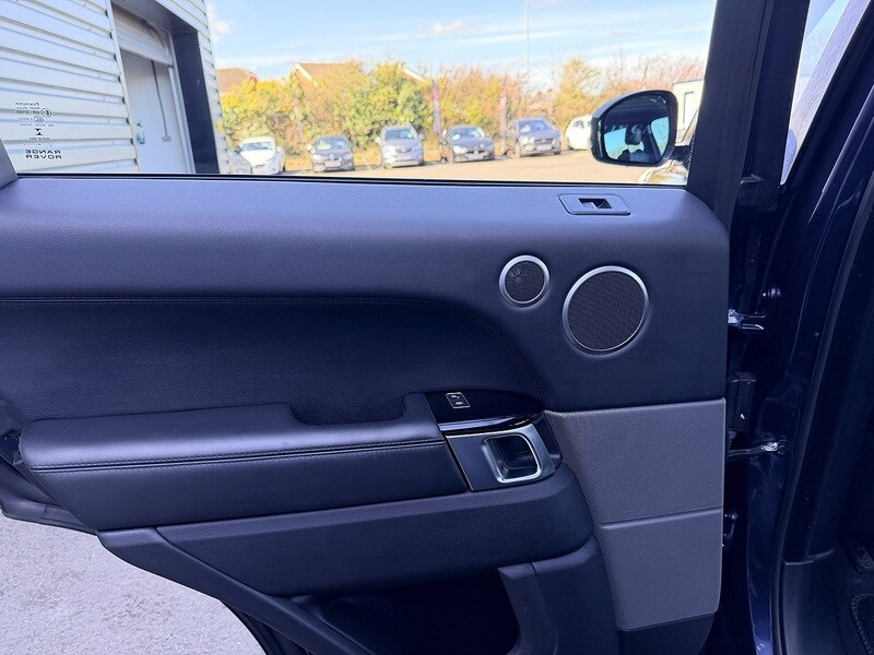 Used Land Rover Range Rover Sport 2015 for sale - 78083655: Photo 42