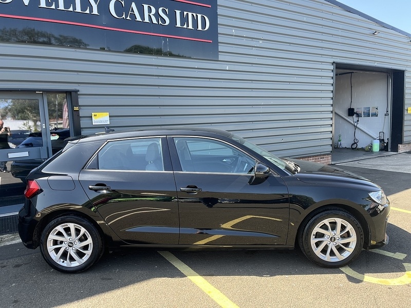 Used Audi A1 2021 for sale - 76627000: Photo 3